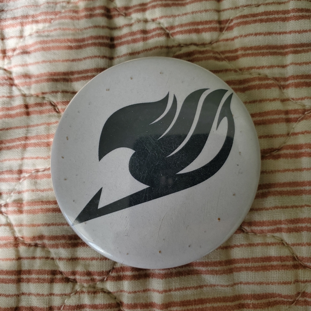 Fairy Tail pin